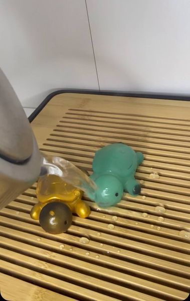 Tea figurine "Golden Turtle" 1 pc.