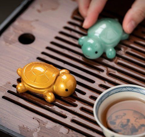 Tea figurine "Golden Turtle" 1 pc.